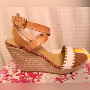NEW IN BOX Chinese Laundry Espadrille wedge sandals
